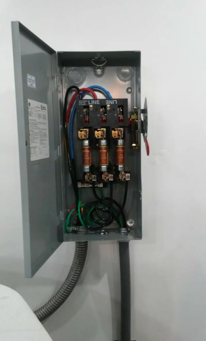 Three-phase disconnect switch installed for Electrical Wiring & Rewiring in Moorpark